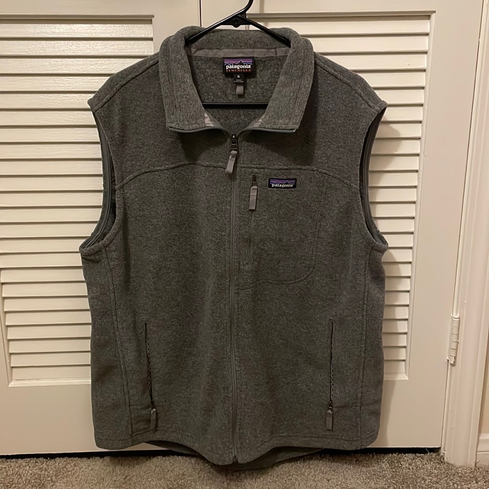 Patagonia Classic Synchilla Fleece Vest - Mens ✨